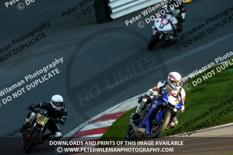 cadwell no limits trackday;cadwell park;cadwell park photographs;cadwell trackday photographs;enduro digital images;event digital images;eventdigitalimages;no limits trackdays;peter wileman photography;racing digital images;trackday digital images;trackday photos